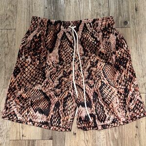 Women’s Amazon Fashion Snake print Mesh Shorts Size XS